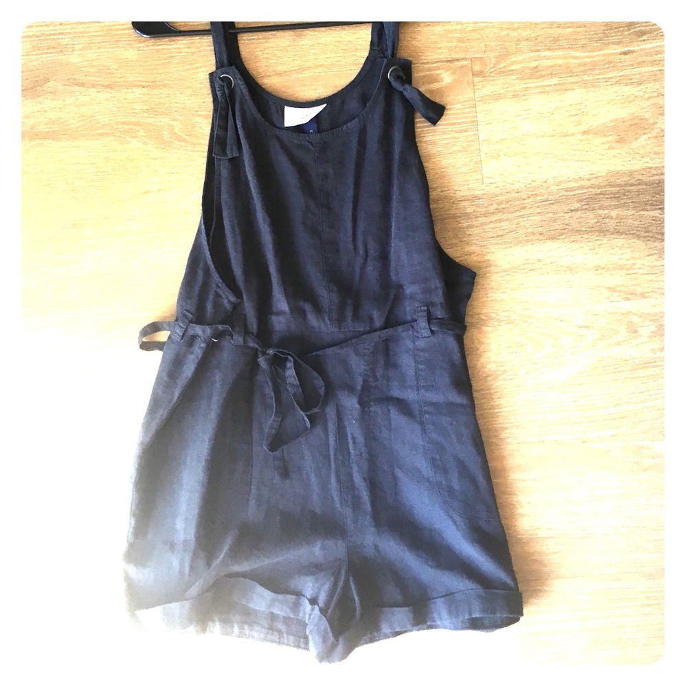 Overall shorts